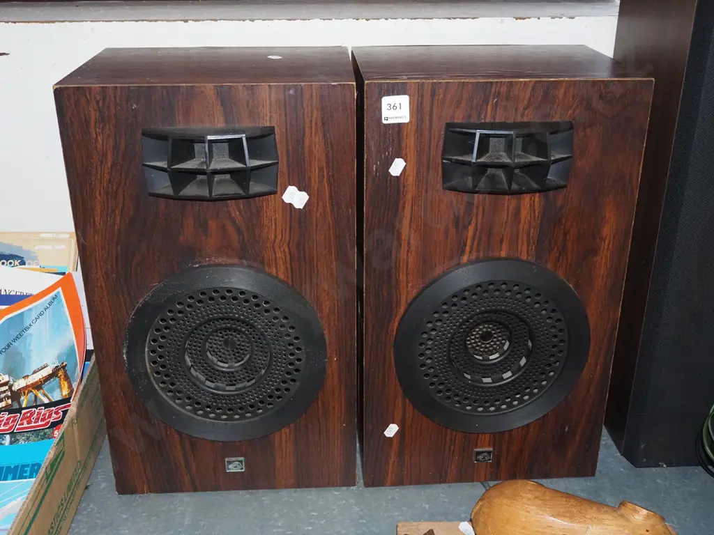 pair of HMV speakers H470 Image 1++