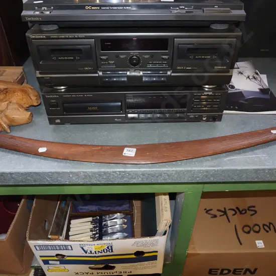 long hardwood boomerang L890