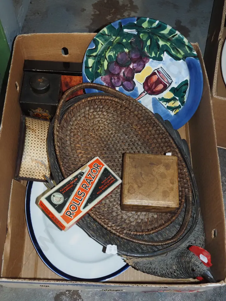box; cane trays, Morrison and James plate, rolls razor etc Image 1++