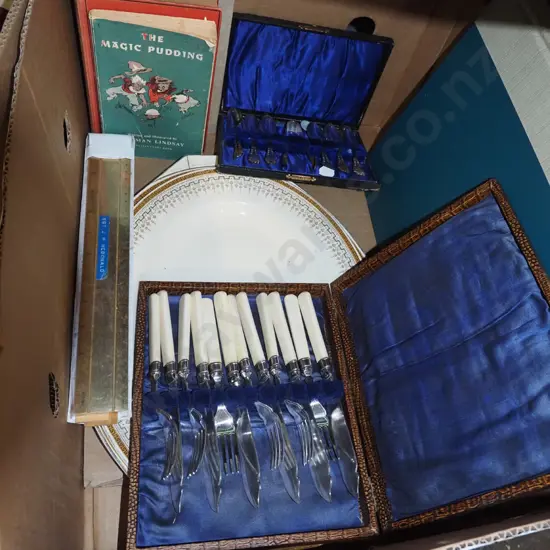 box; ashets, atlas, cased cutlery etc