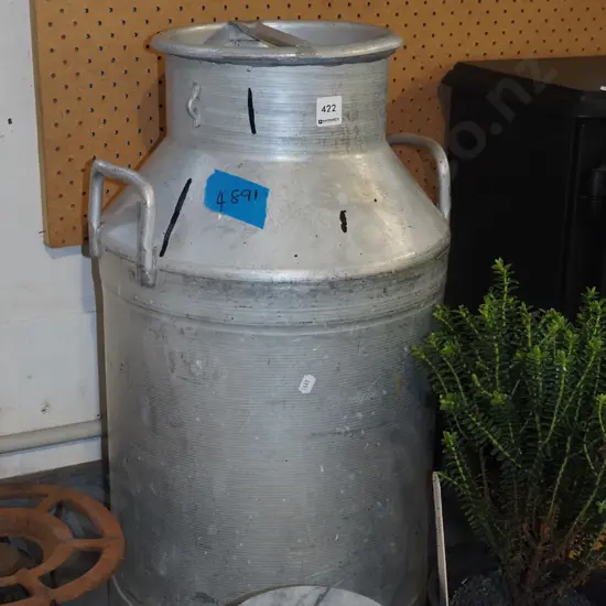 milk urn H620