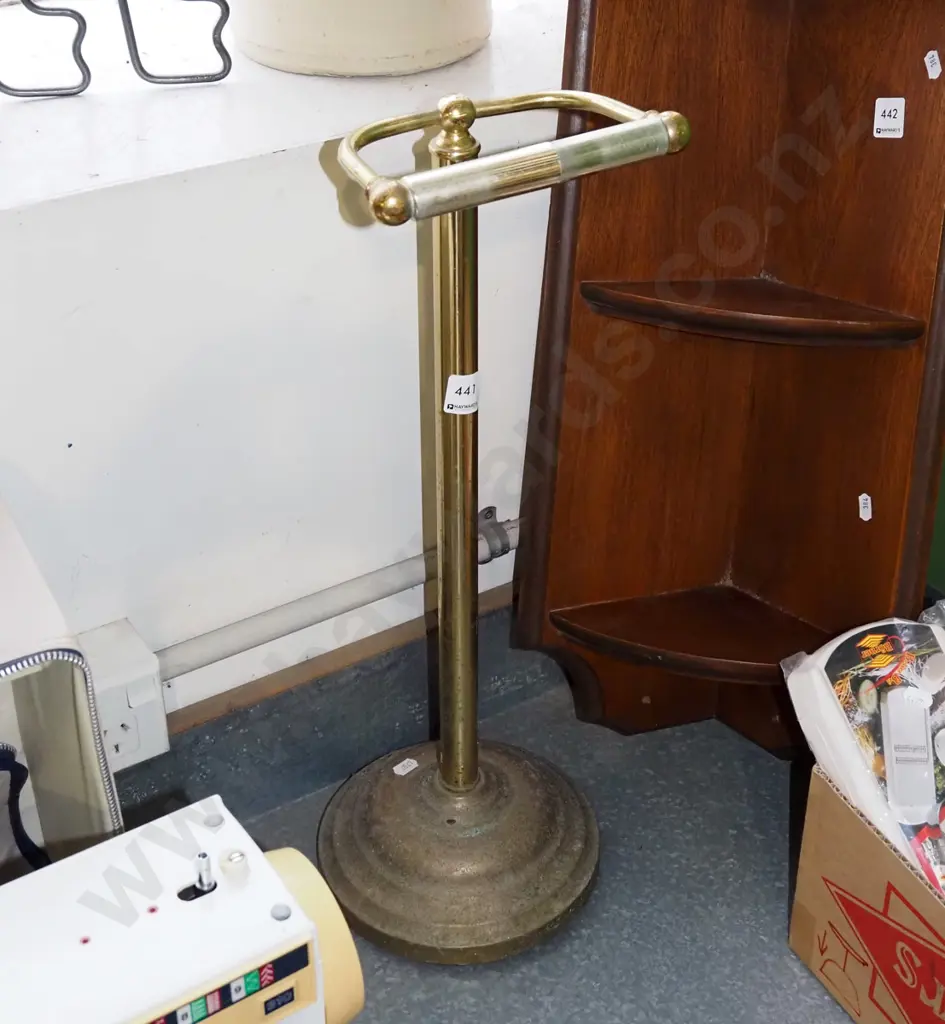brass toilet roll holder H560 Image 1++