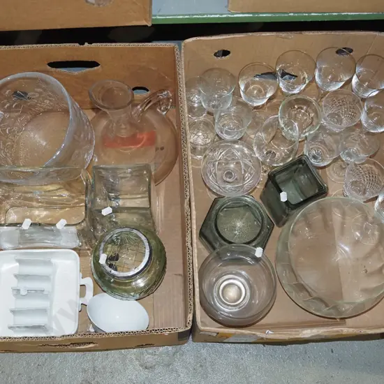 2x boxes of glass ware; vases, wine glasses, carafes  - orange dots