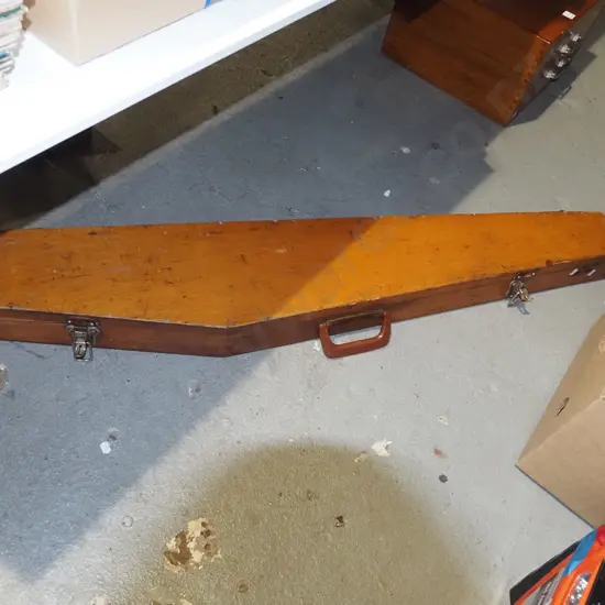vintage wooden rifle case