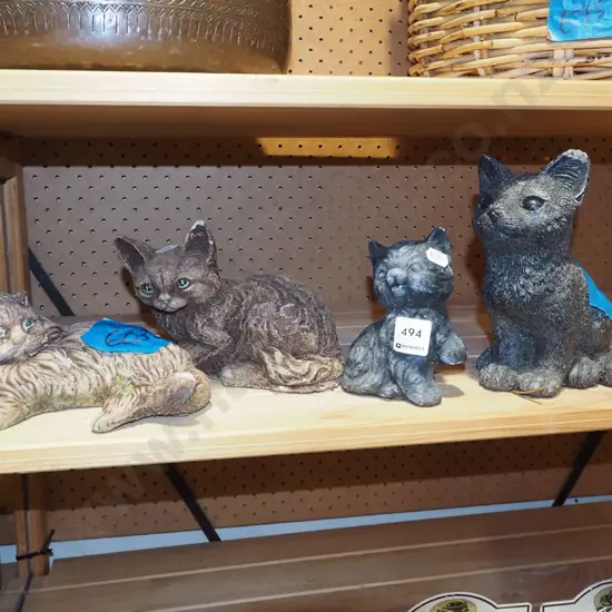 4x cast concrete cat figurines H180