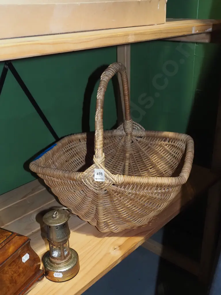 cane basket Image 1++