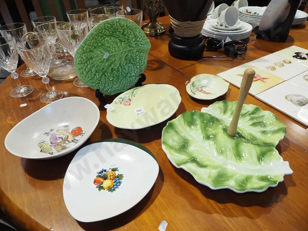 leaf dishes, retro Crown Devon vegetable dish etc Image 1++
