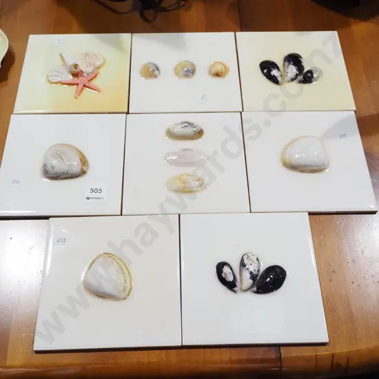 8 seashell themed wall tiles