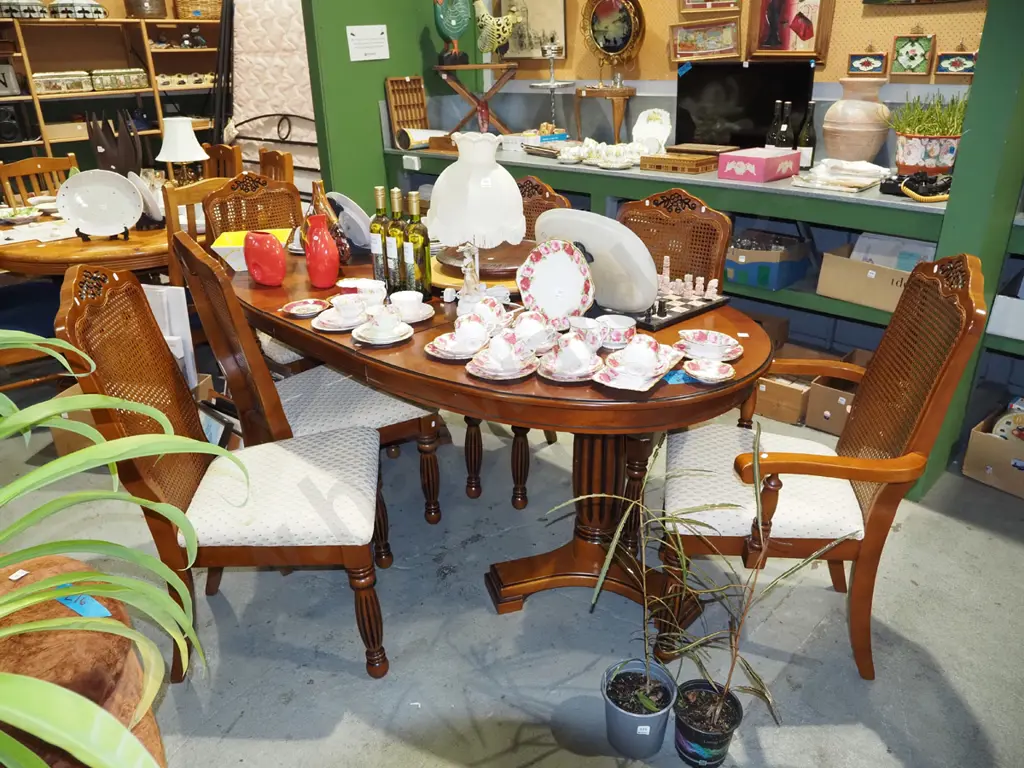 reproduction mahogany veneer extending twin pedestal dining table with 4 rattan back chairs Image 1++