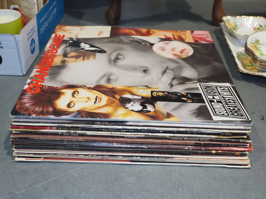 LPs; David Bowie, Michael Jackson etc Image 1++