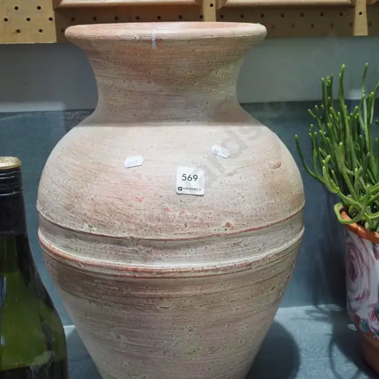 terracotta vase H400