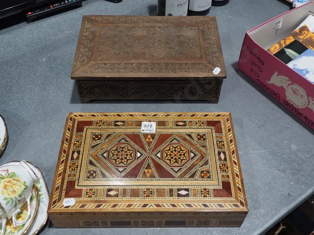 2x decorative wooden boxes W305 Image 1++
