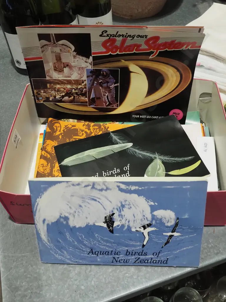 box of collector card albums Image 1++