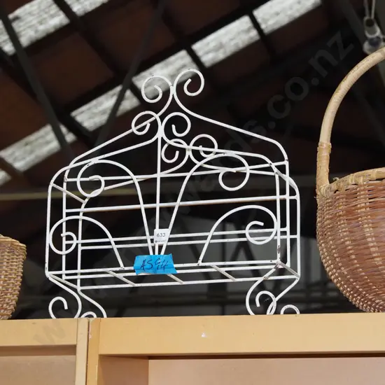 retro bent metal magazine rack