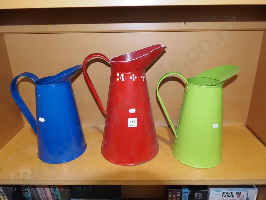 3x metal jugs Tallest H320 Image 1++