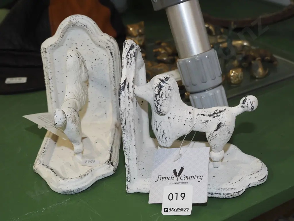cast iron poodle themed bookends Image 1++
