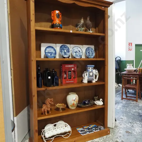 rustic solid pine bookcase H2115 W1310 D320