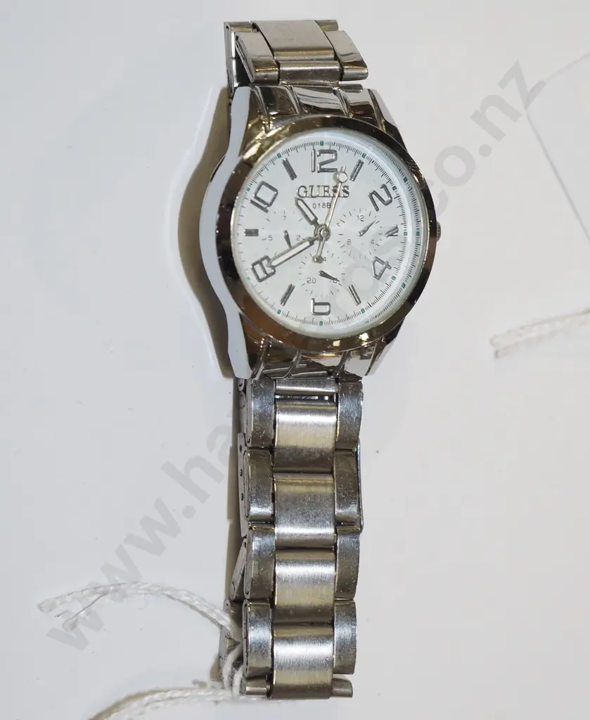 Guess wristwatch Image 1++