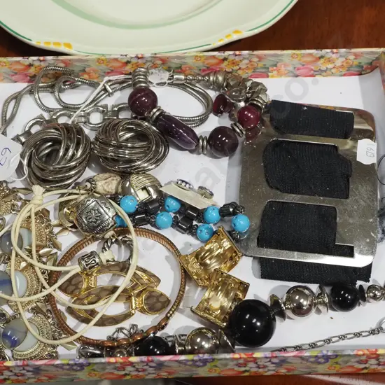 tray of costume jewellery
