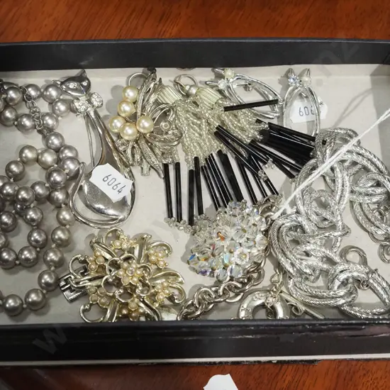 tray of costume jewellery
