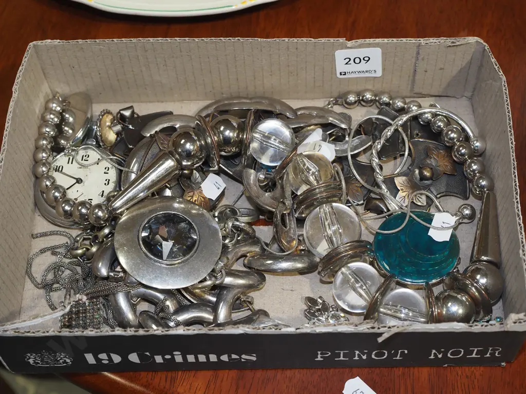 costume jewellery pendants, bracelets, restorers fob watch etc Image 1++