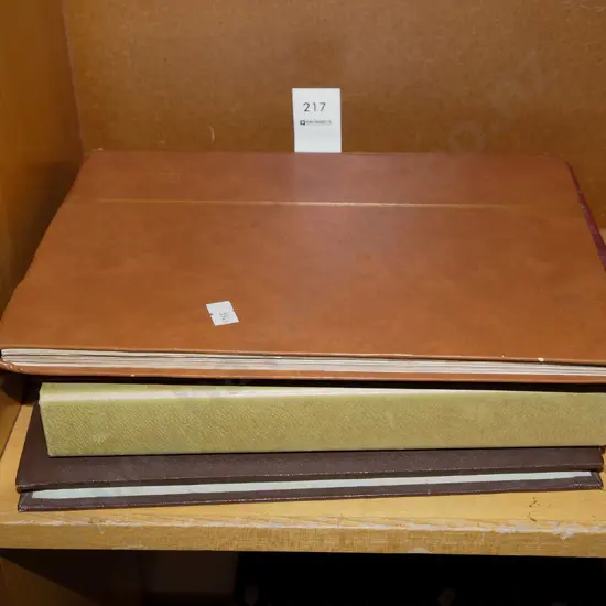 4x stamp albums
