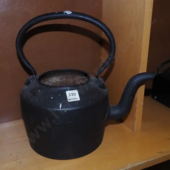 cast iron kettle