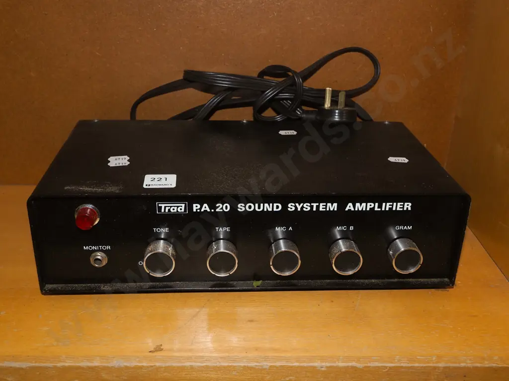 Trad PA amplifier Image 1++