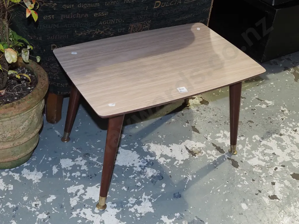small retro formica top coffee table L590 Image 1++
