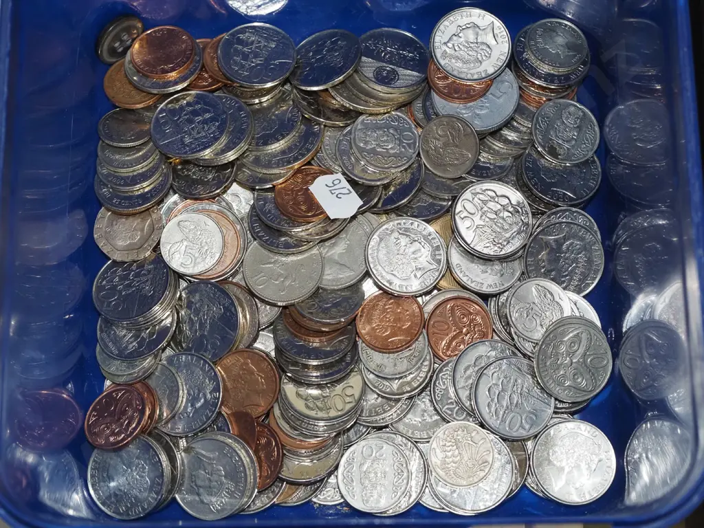 tub of coins Image 1++