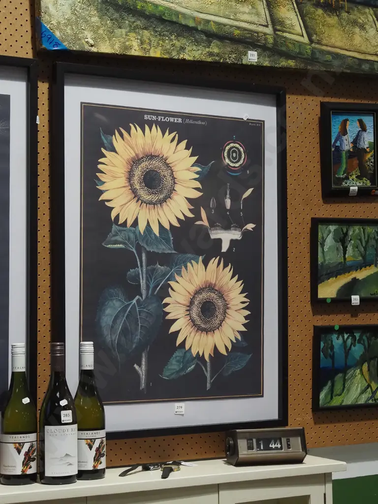 framed Sunflowers print Image 1++