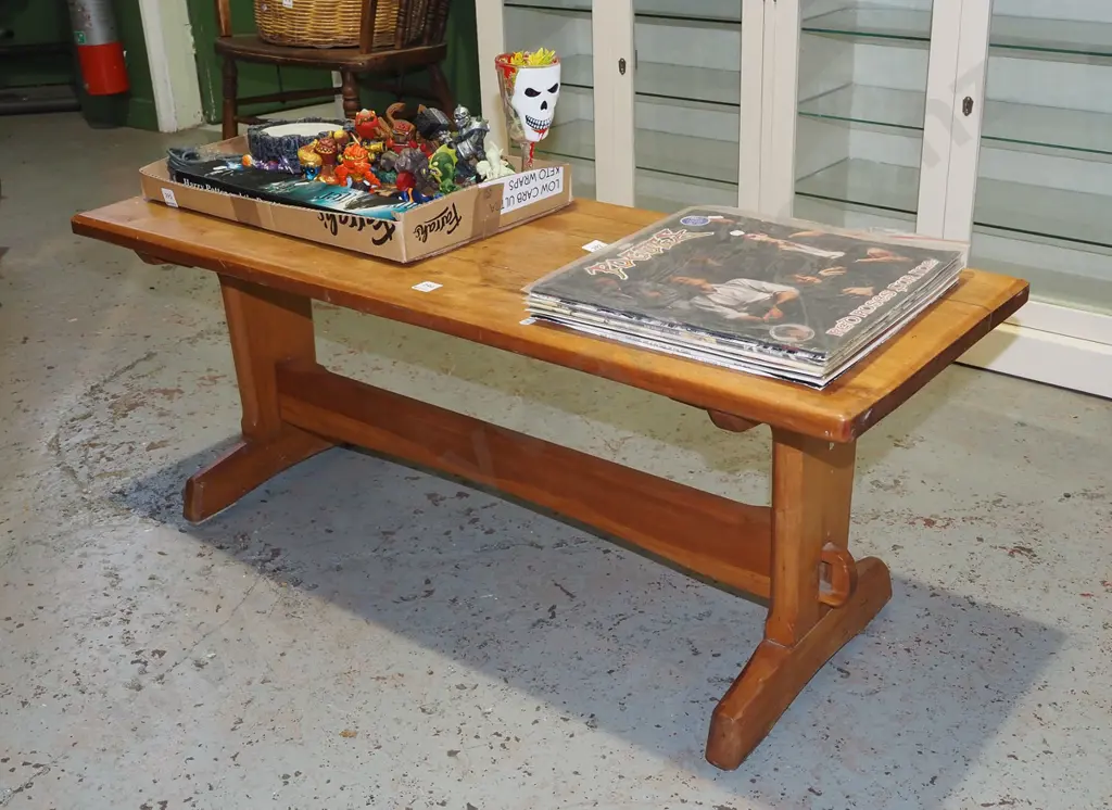 rimu refectory based bench seat H445 W1110 D400 - varnish needs attention Image 1++
