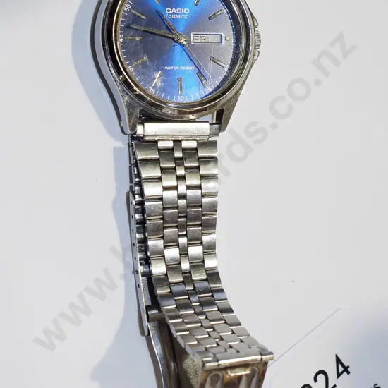 mens Casio wristwatch