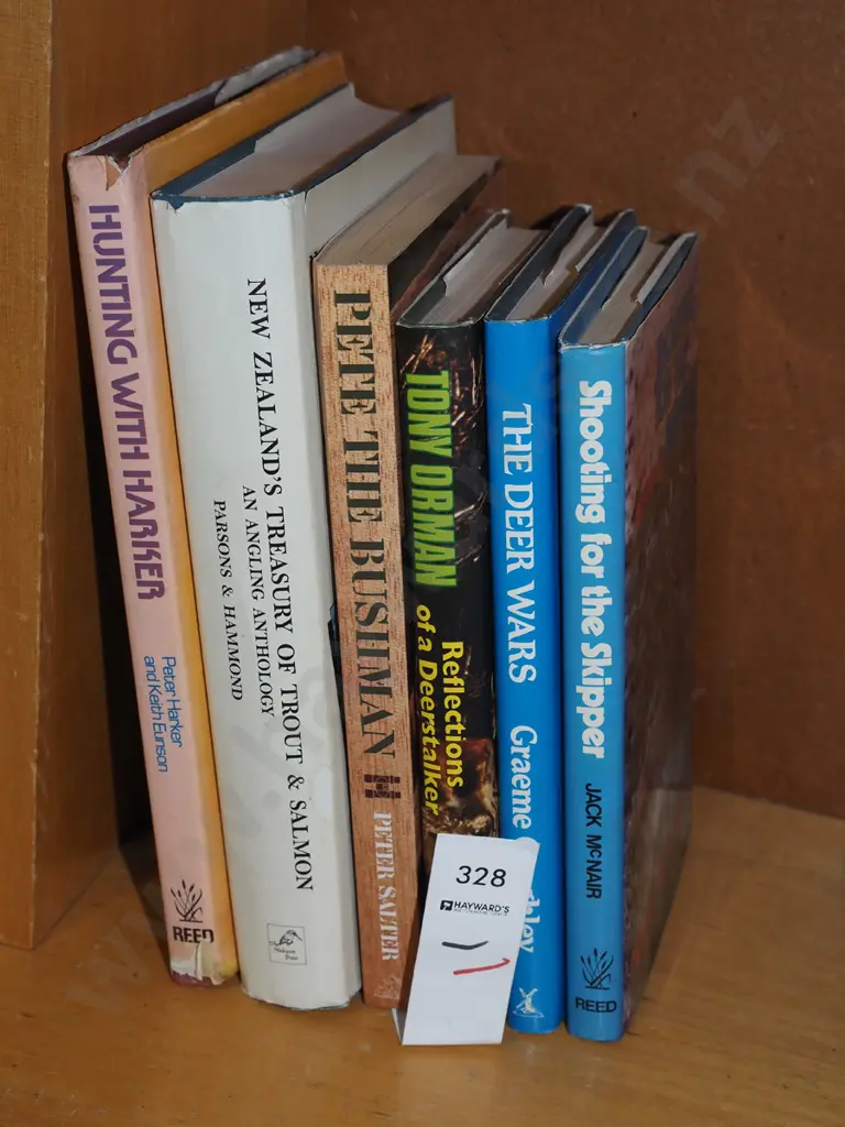 NZ hunting and fishing books Image 1++
