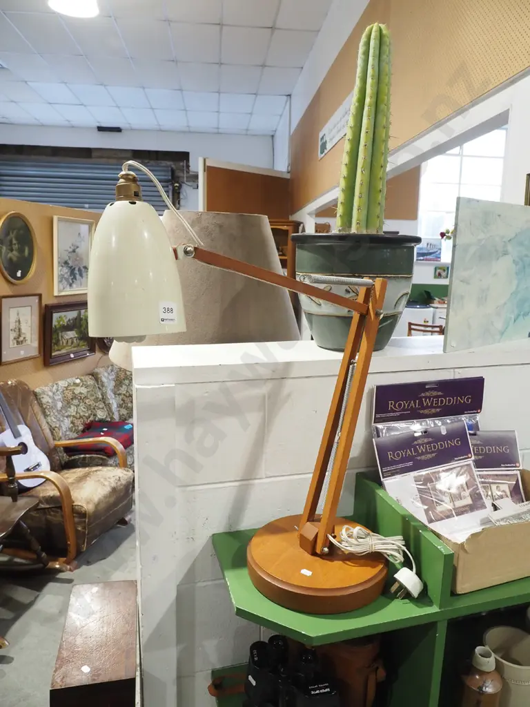 wood and metal anglepoise lamp Image 1++