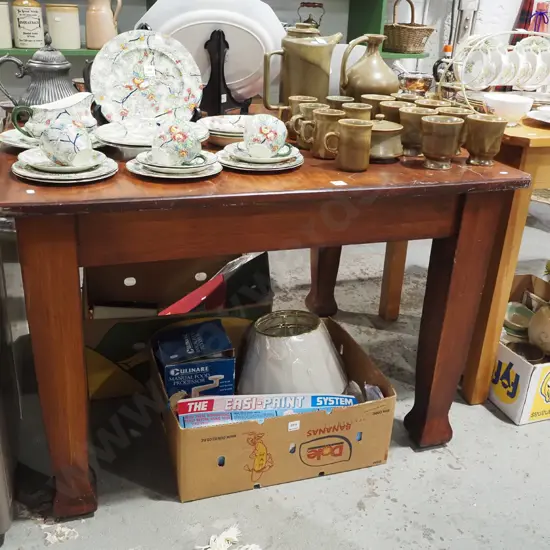 arts and crafts rimu dining table H715 W1030 D940