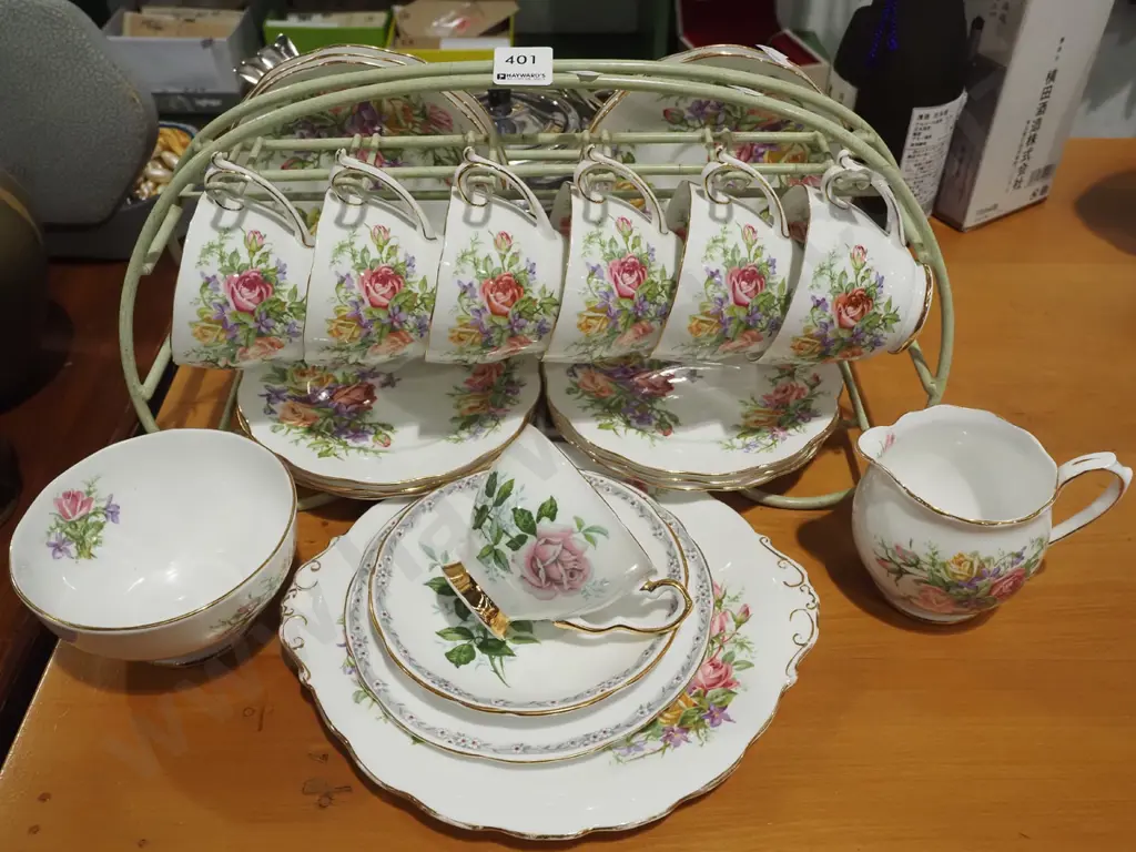 Roslyn royal rose tea set on stand with cake plate and roses-to-remember trio Image 1++