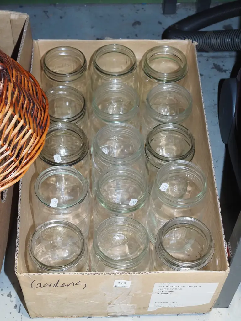 box; Agee preserving jars H180 Image 1++