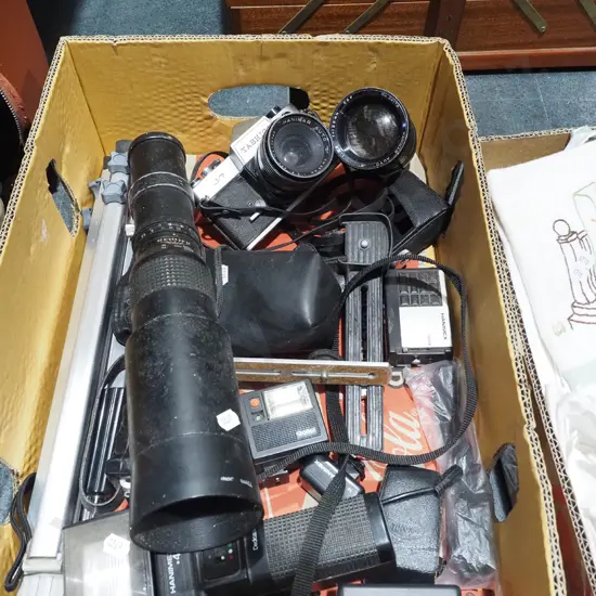 box; camera equipment; Yoshika camera, lenses, flashes - etc dusty and mould to lenses