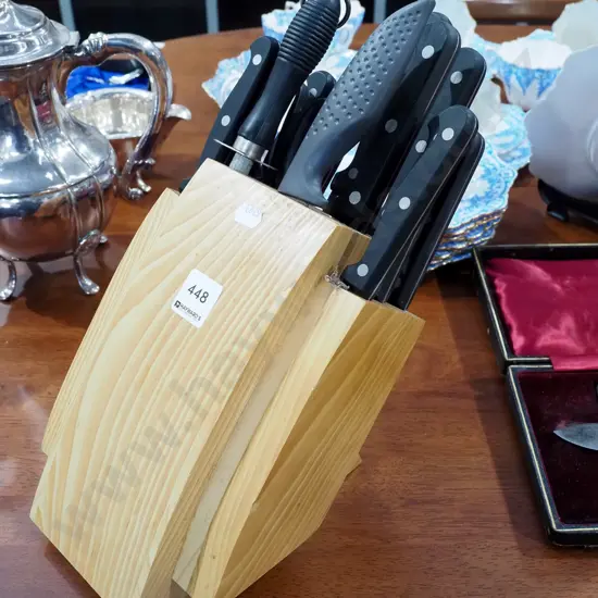 knife block and knives