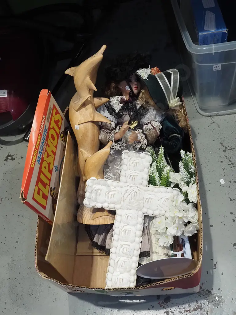 box; display dolls, carved wooden dolphin figurine etc Image 1++