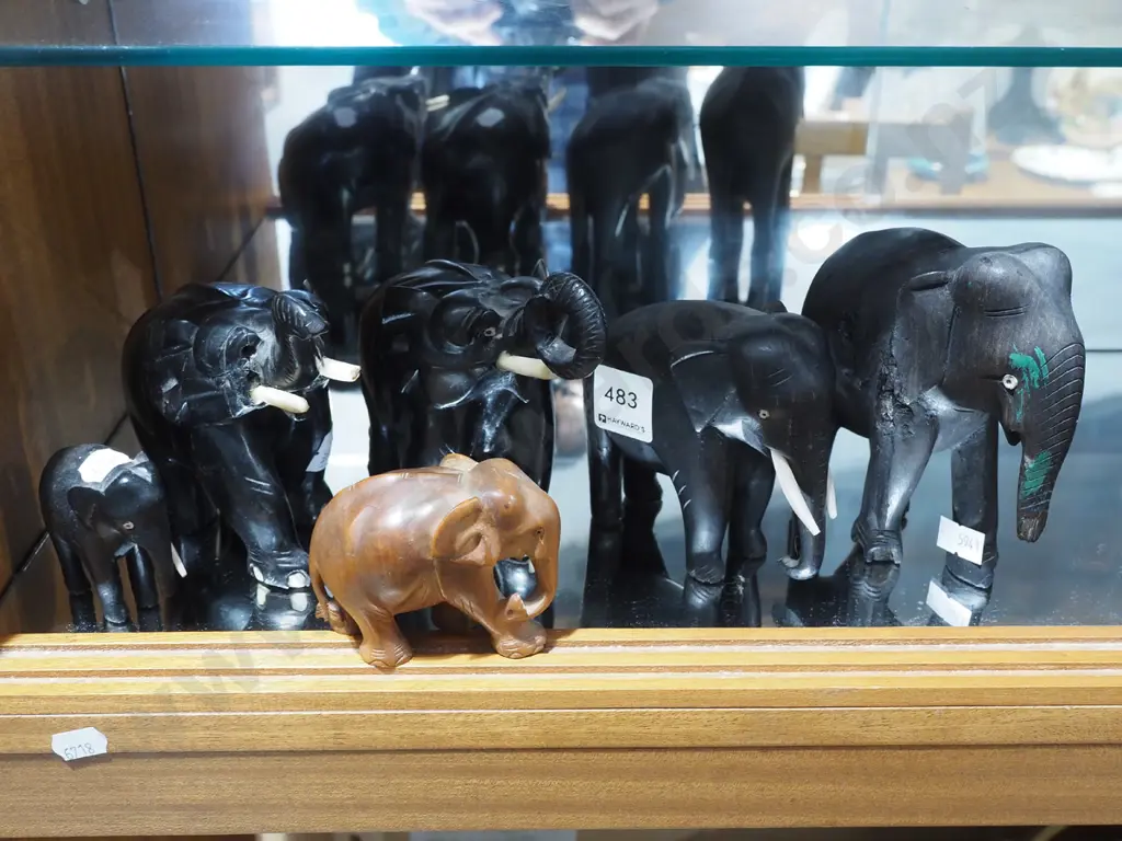 6x elephants figurines - missing and damaged tusks Image 1++