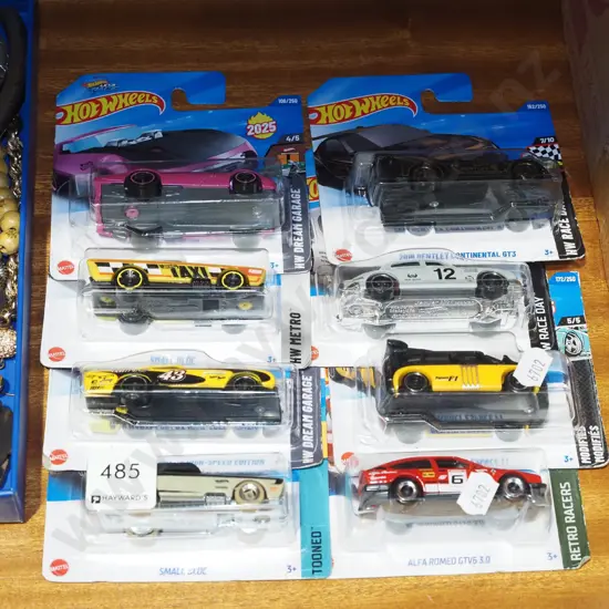 8x as new carded Hotwheels vehicles