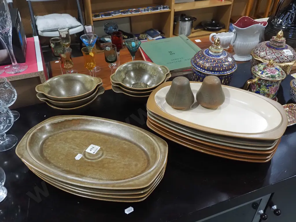 Temuka steak plates, salt and pepper shaker etc Image 1++