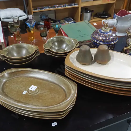 Temuka steak plates, salt and pepper shaker etc