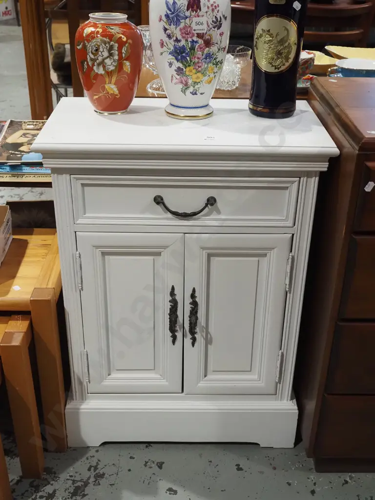 mdf white painted 2 drawer 1 door cupboard H725 W530 D305 - marks to top Image 1++