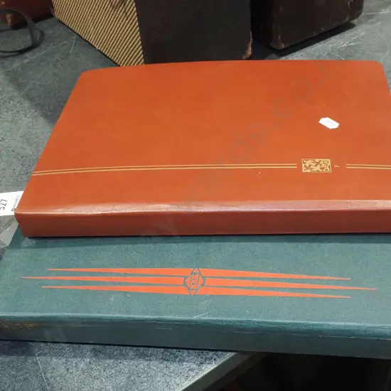 2x stamp albums 