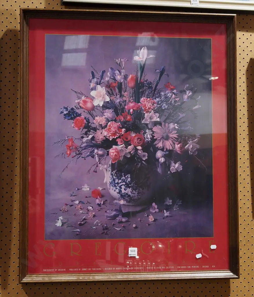 framed poster print - still life flowers Image 1++