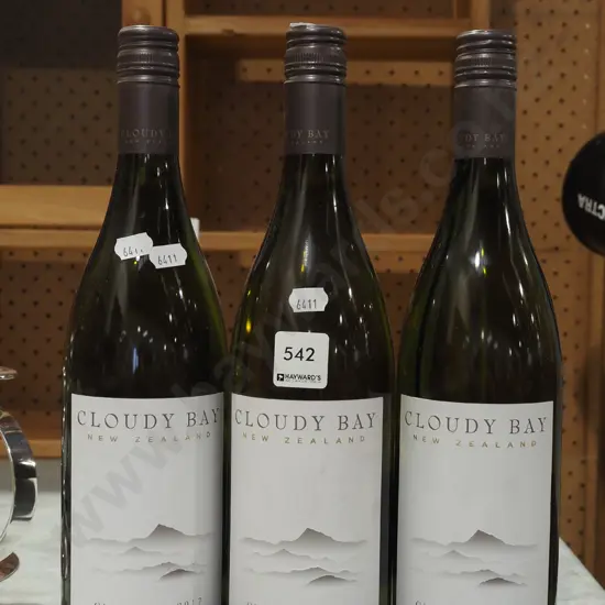 3x bottles of Cloudy Bay chardonnay 2017