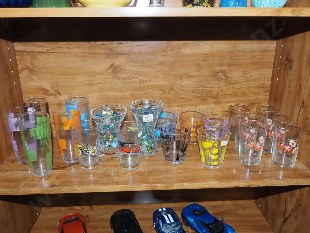 shelf of glass tumblers, 2x cut crystal vases of marbles H140 Image 1++